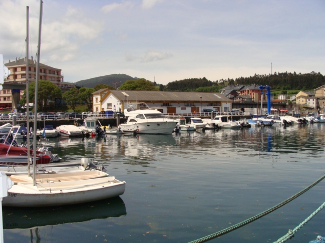 Muelle Deportivo de Navia