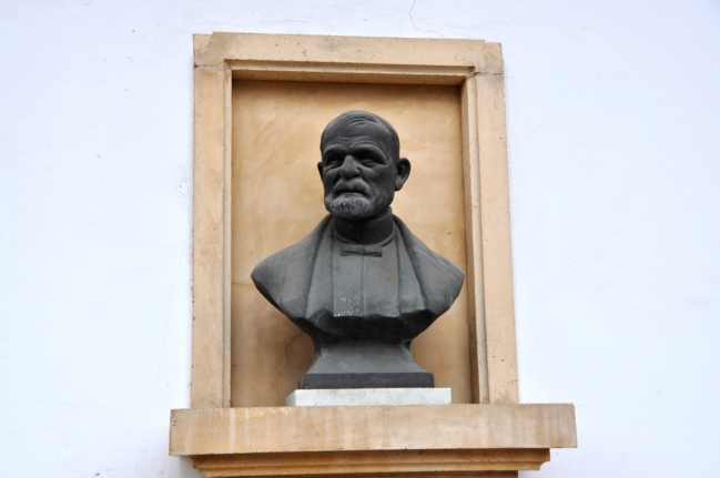 Escultura de Rafael Calzada