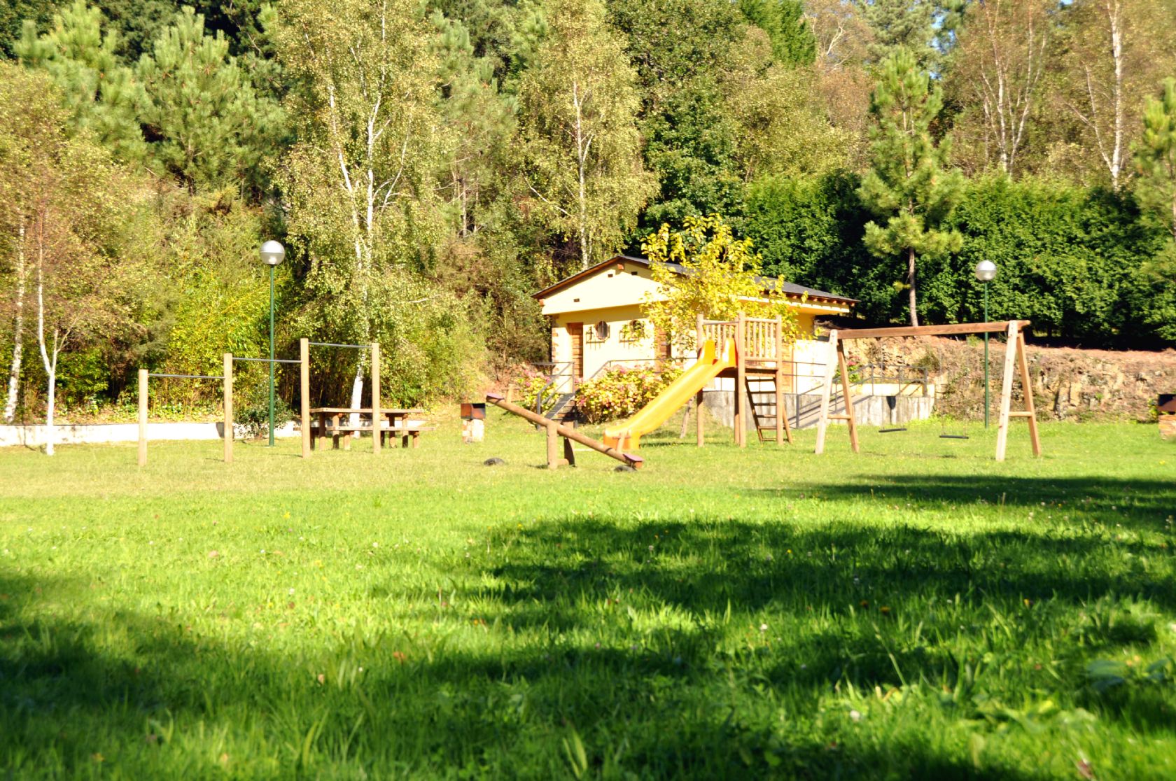 AREA RECREATIVA ANLEO