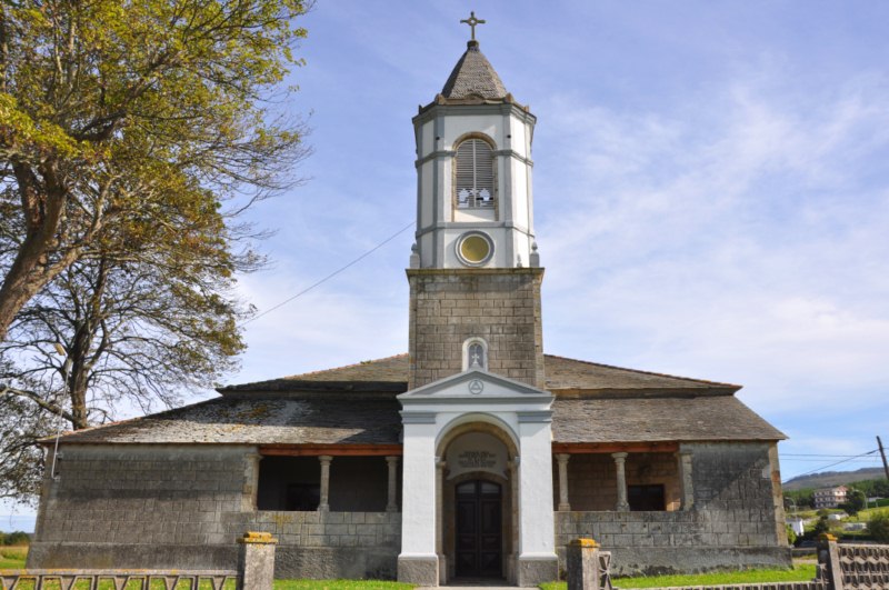 Iglesia de Santiago de Villapedre