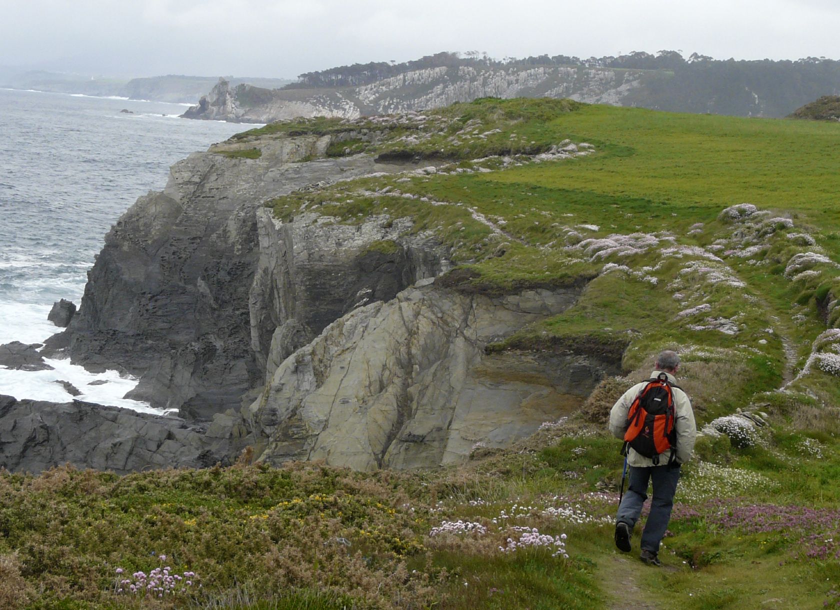 HIKE COSTA NAVIEGA