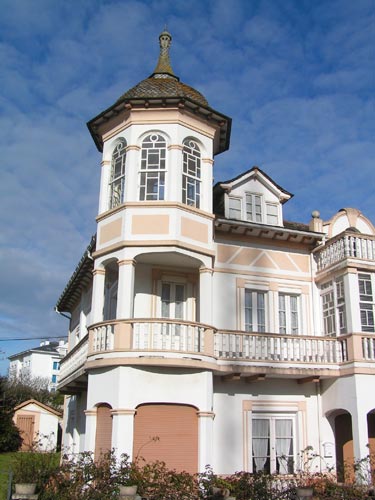 Casa de indianos en Puerto de Vega